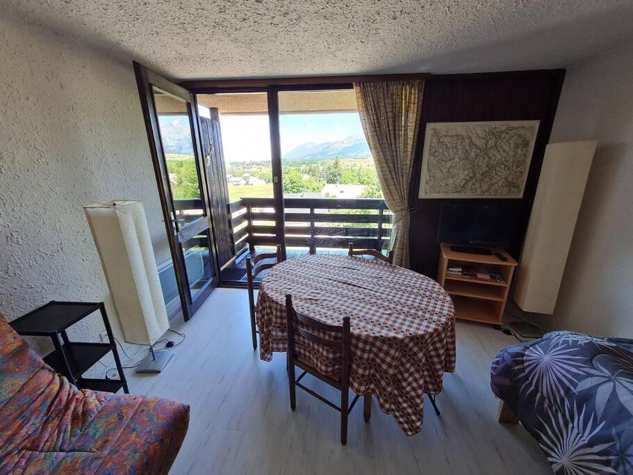 Belle Vue Au Chateau D'أونسيل المظهر الخارجي الصورة
